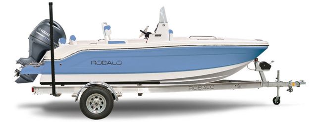 2025 Robalo R160 Center Console - 5