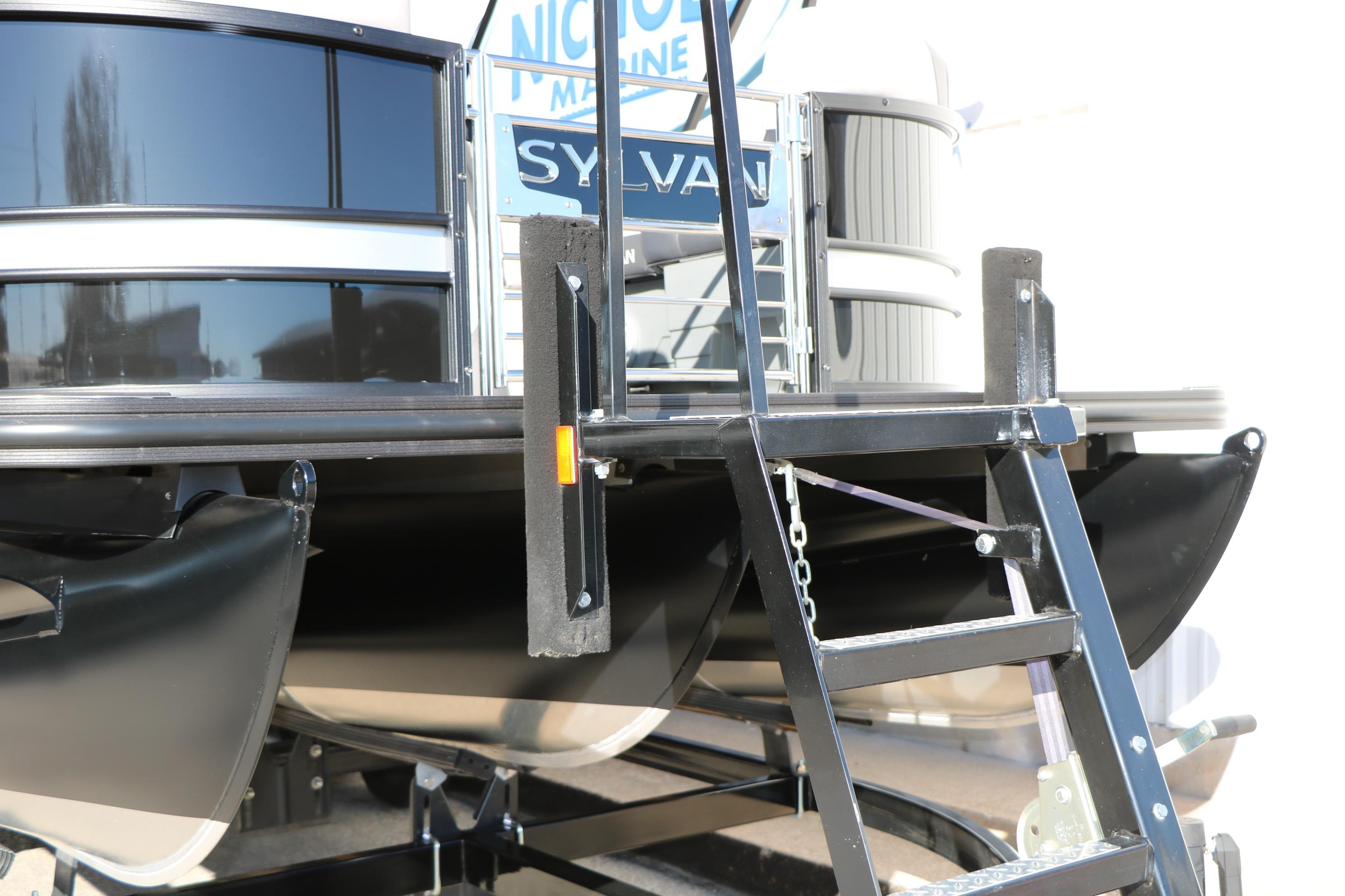 2026 Sylvan L3 CLZ DH pontoon boat with ladder and sleek design.