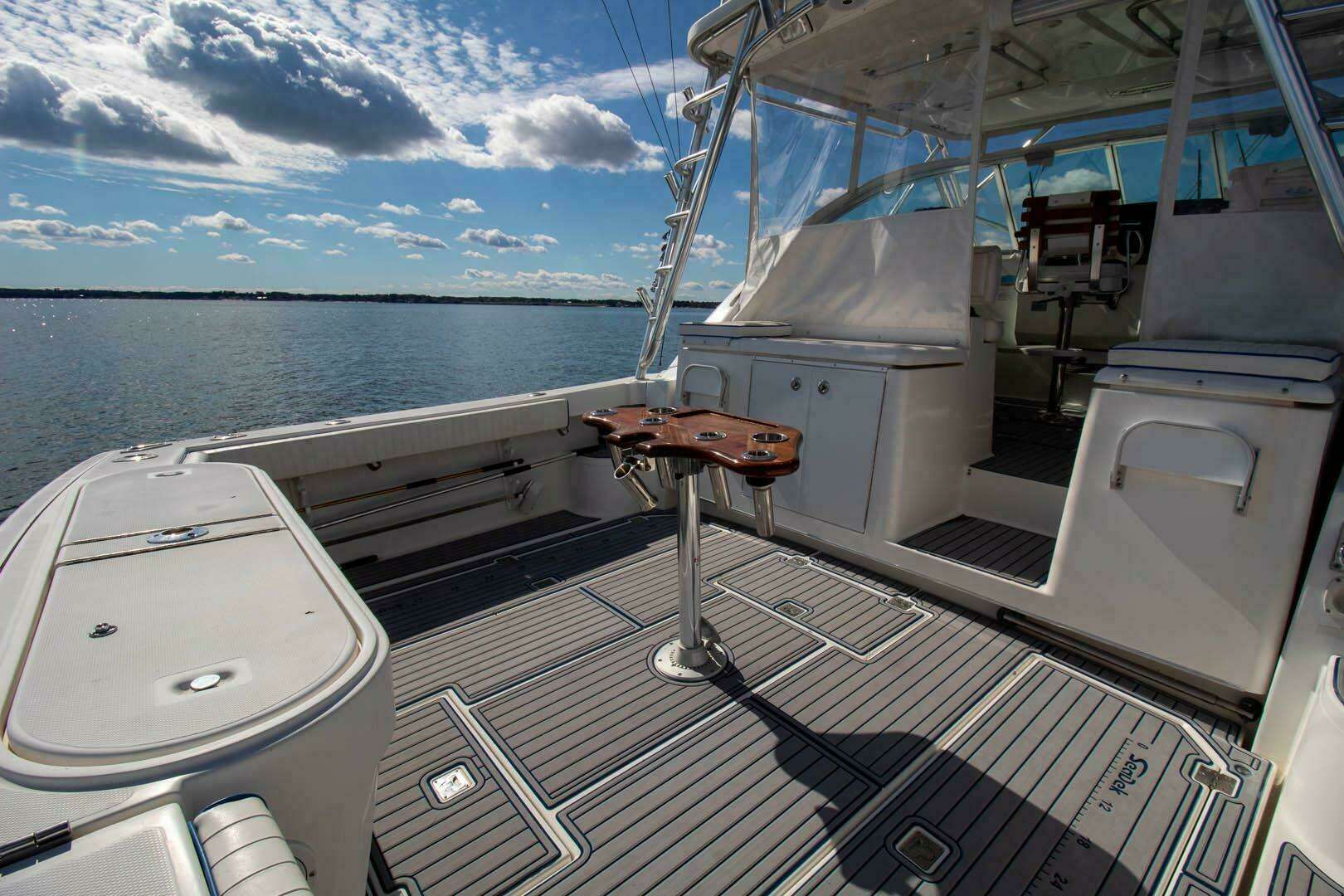2006 Rampage 38 Express - Image 19