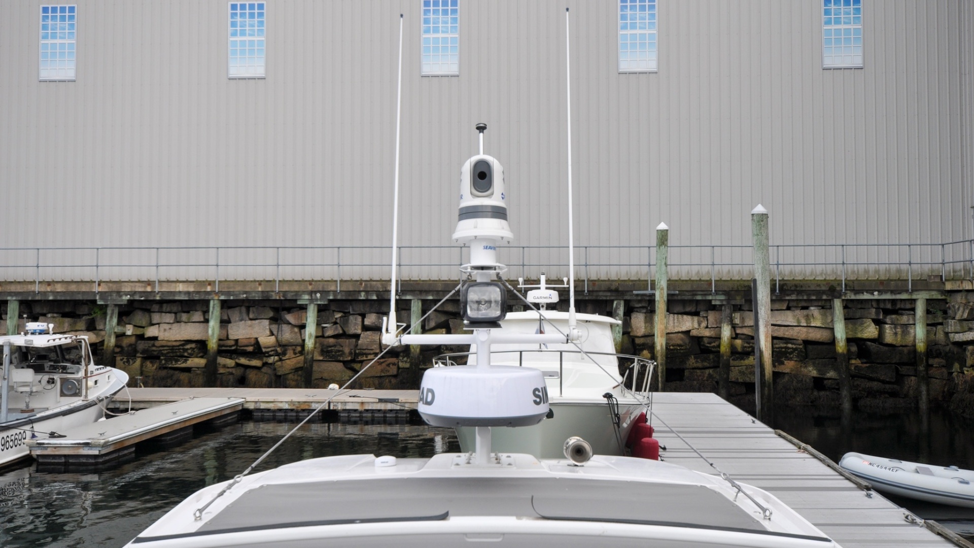 2022 Axopar 37XC - Image 32