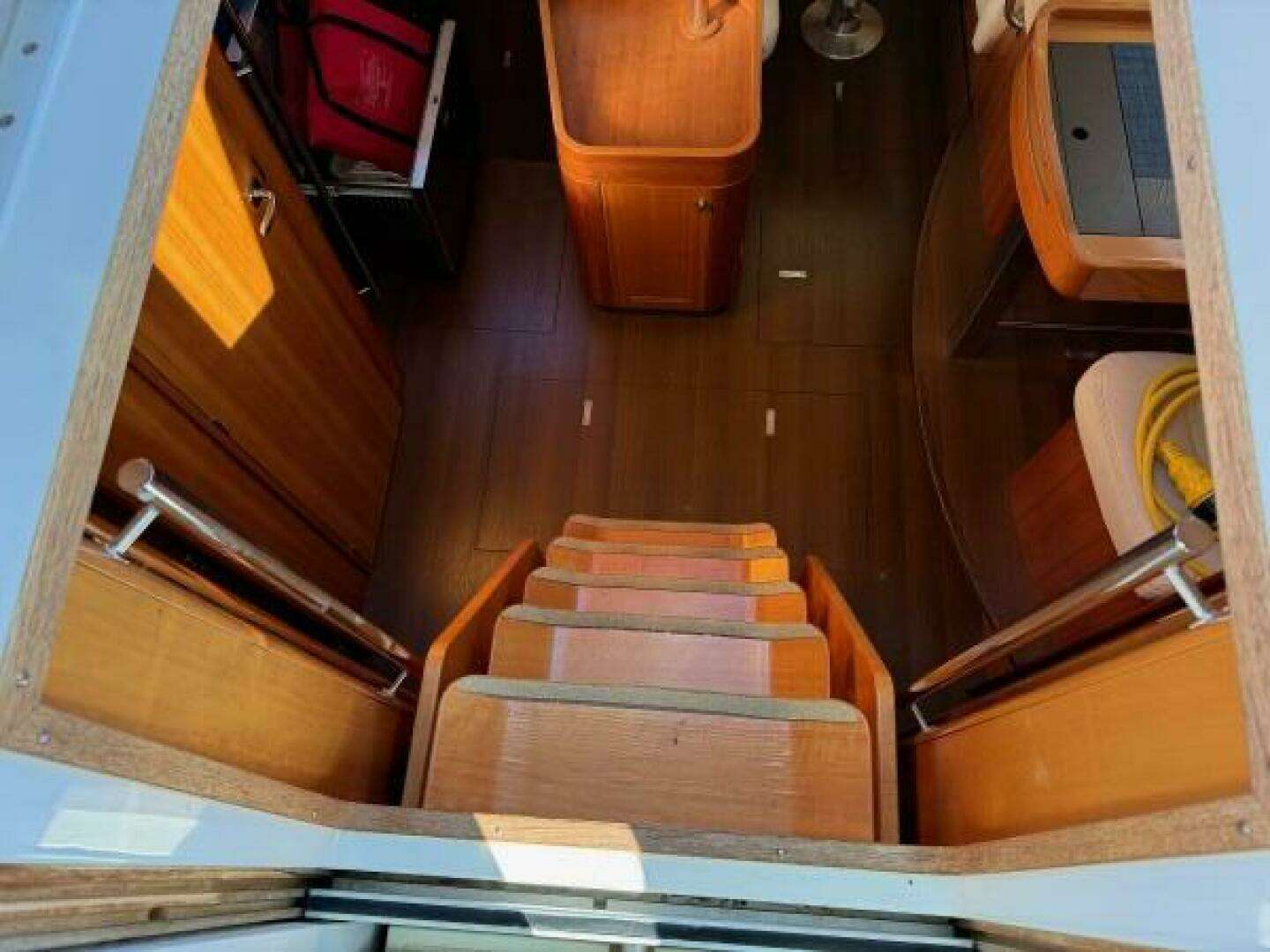 2011 Allures 45 - Image 32
