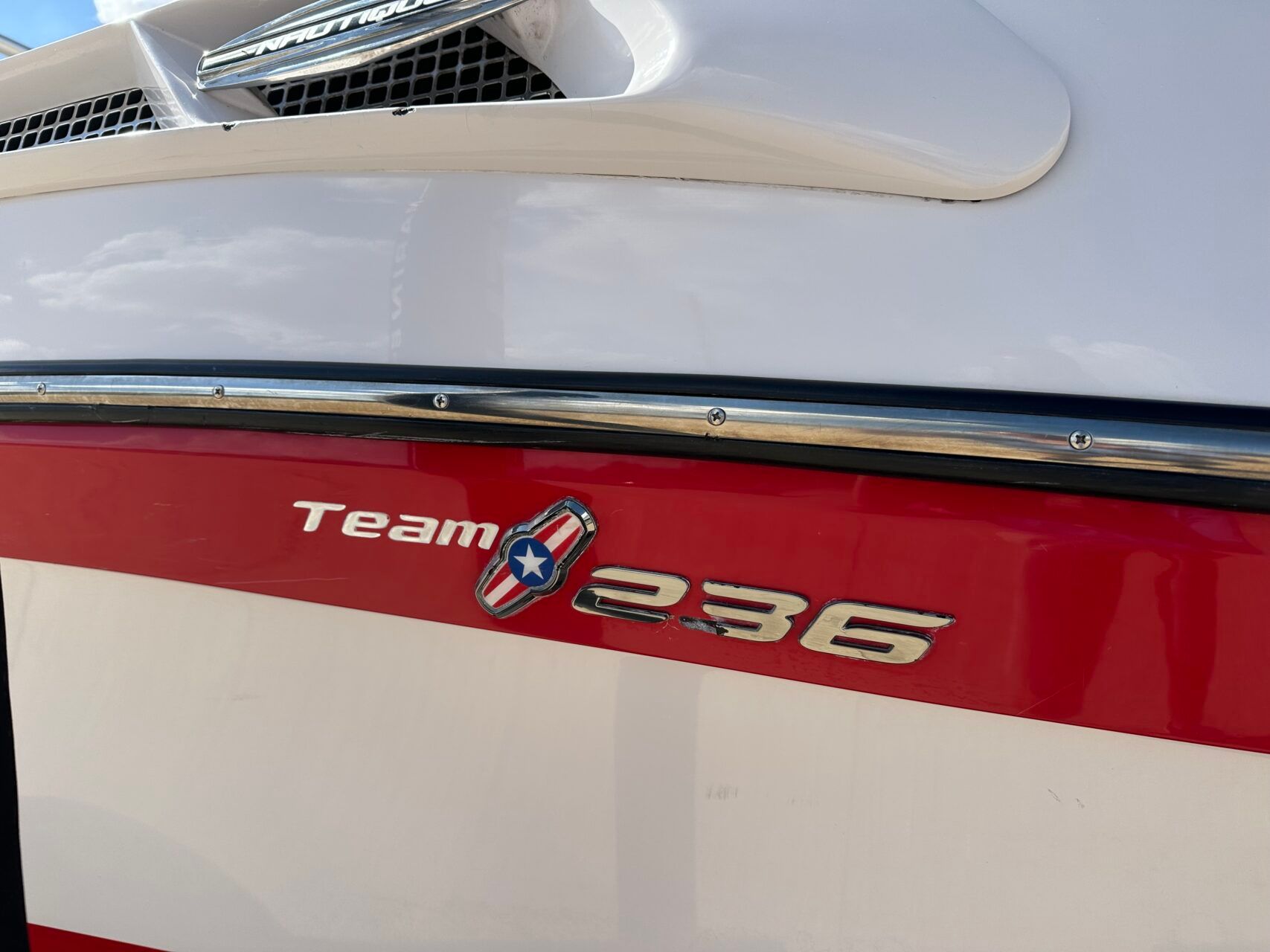 2008 Nautique 236 Team Edition - 12