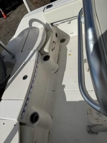 2017 Robalo R180 Center Console - 7