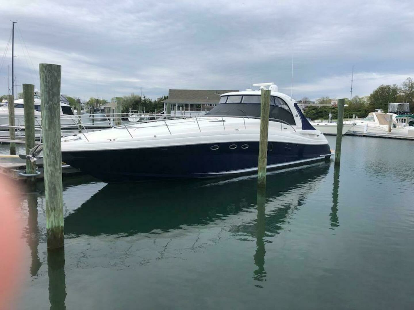 2006 Sea Ray 52 Sundancer - Image 3
