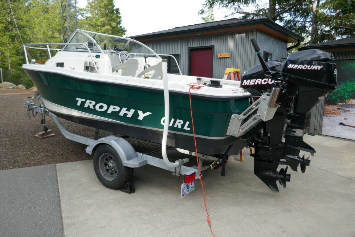 2008 Trophy 1802 Walkaround - 3