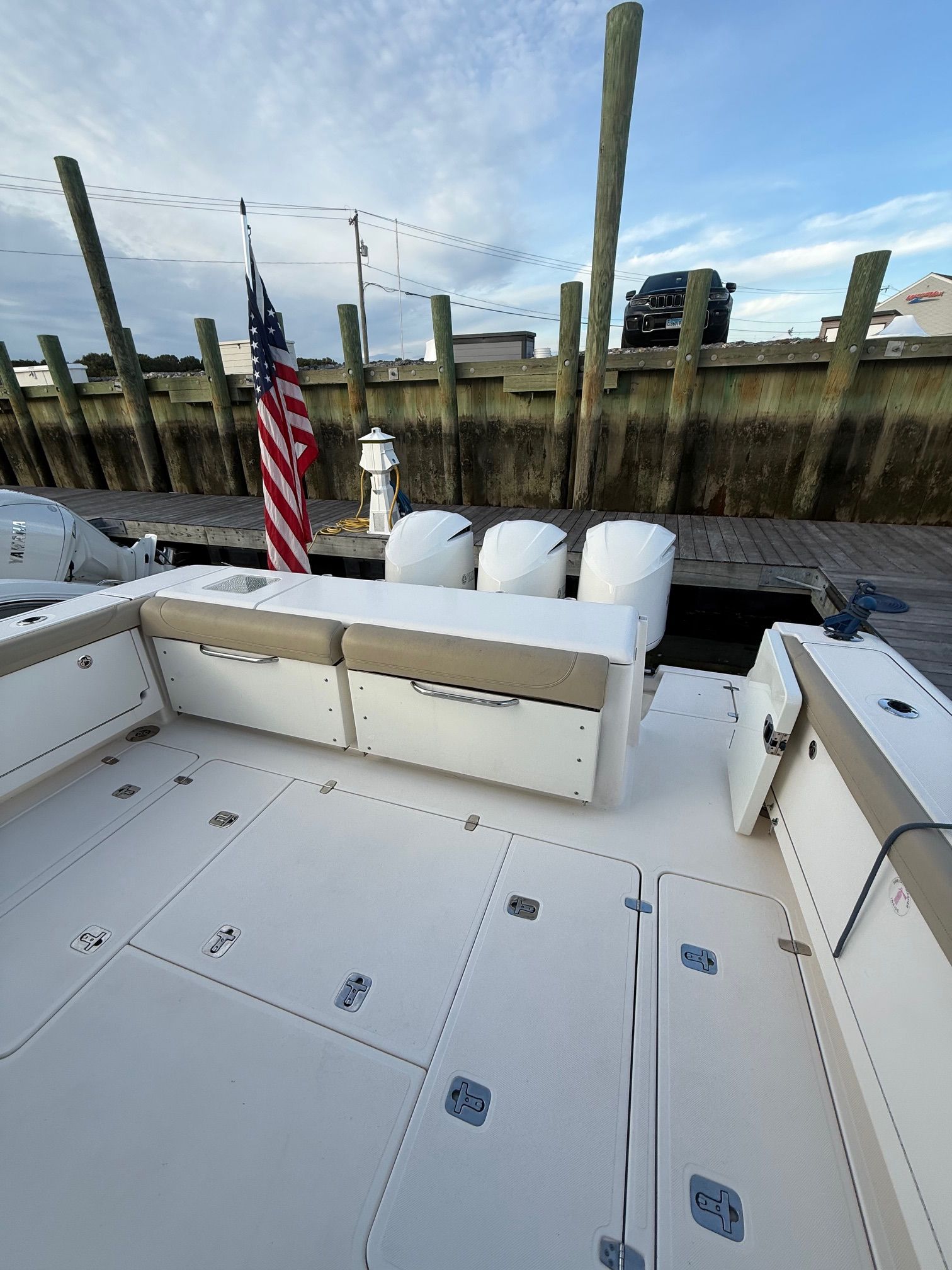 2017 Pursuit OS 385 Offshore - 11