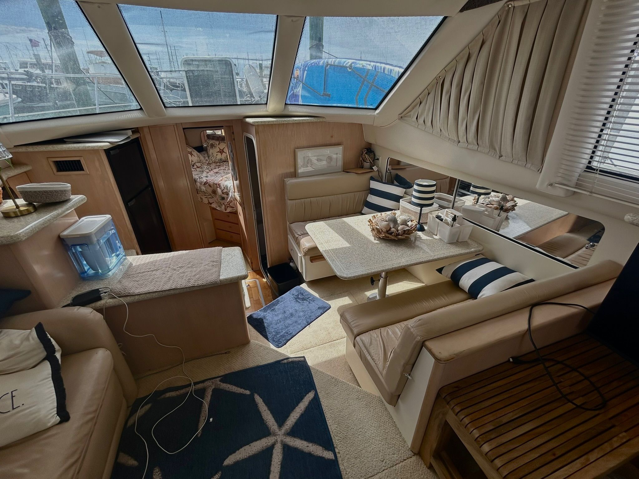 Interior of 2000 Carver 356 Aft Cabin Motor Yacht.