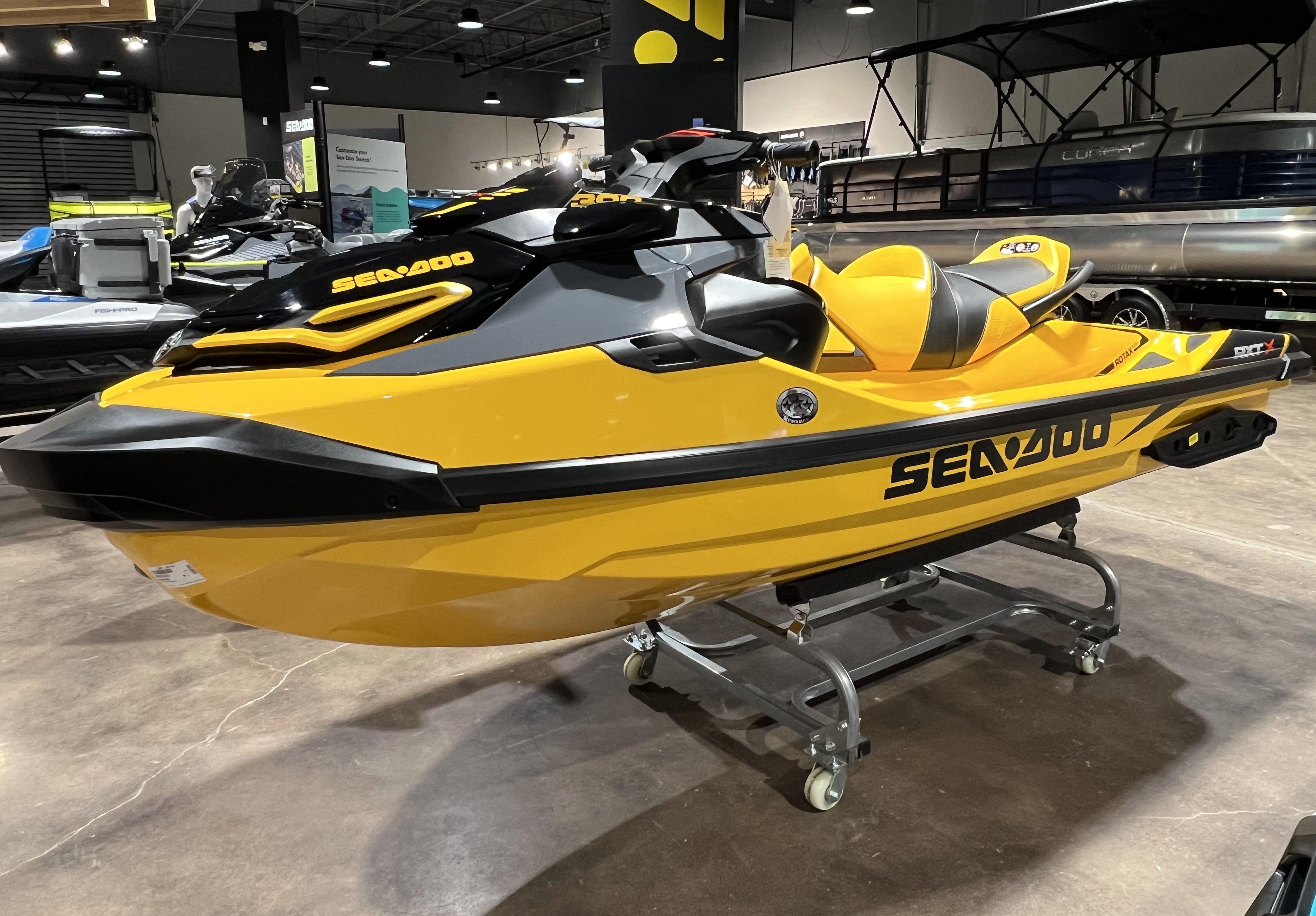 2023 Sea-Doo RXT-X 300