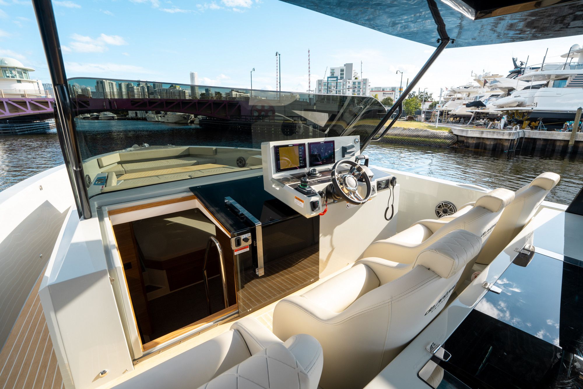 2025 De Antonio Yachts D50 OPEN - 26