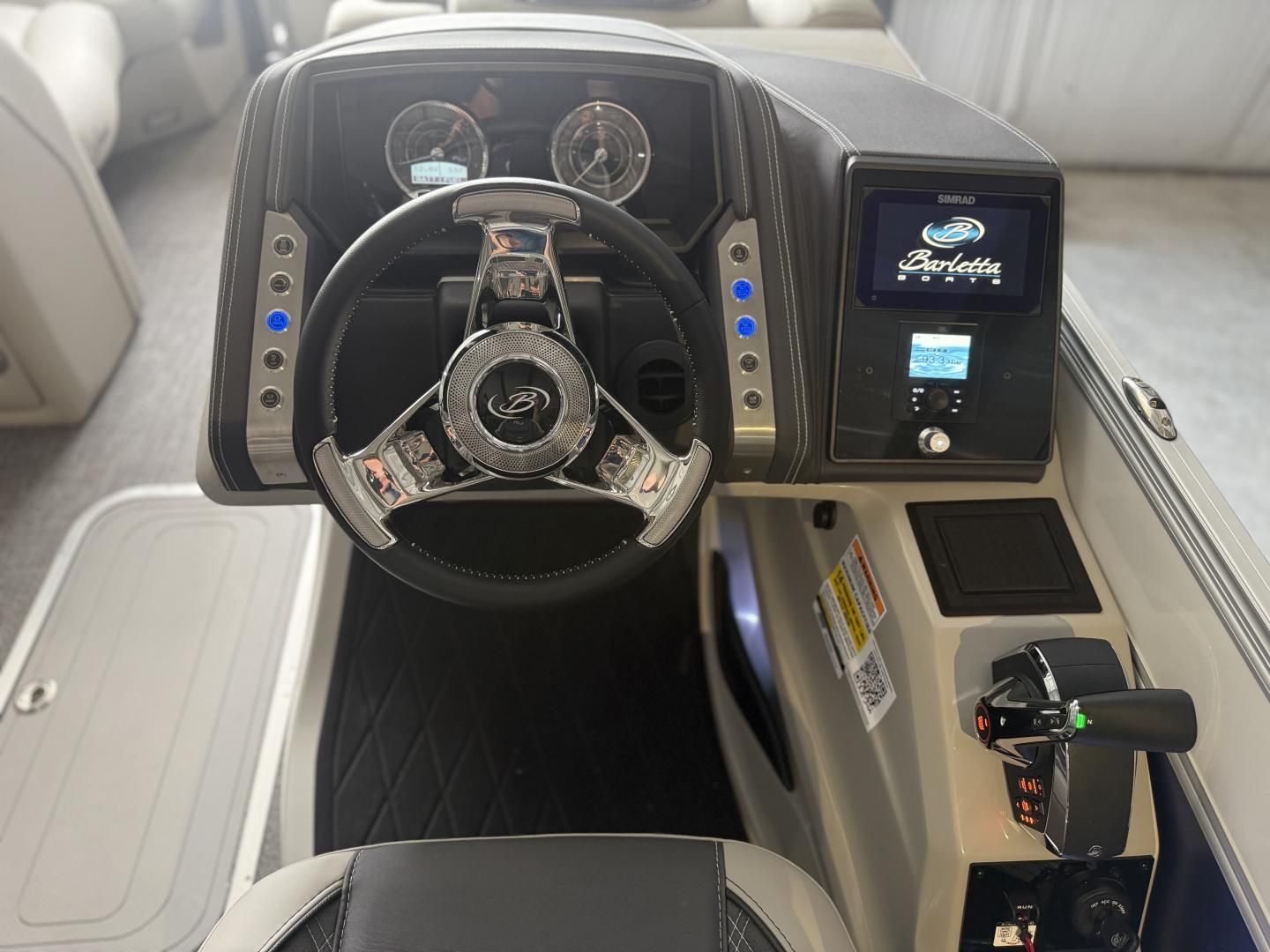 2025 Barletta Lusso L23UC - 17