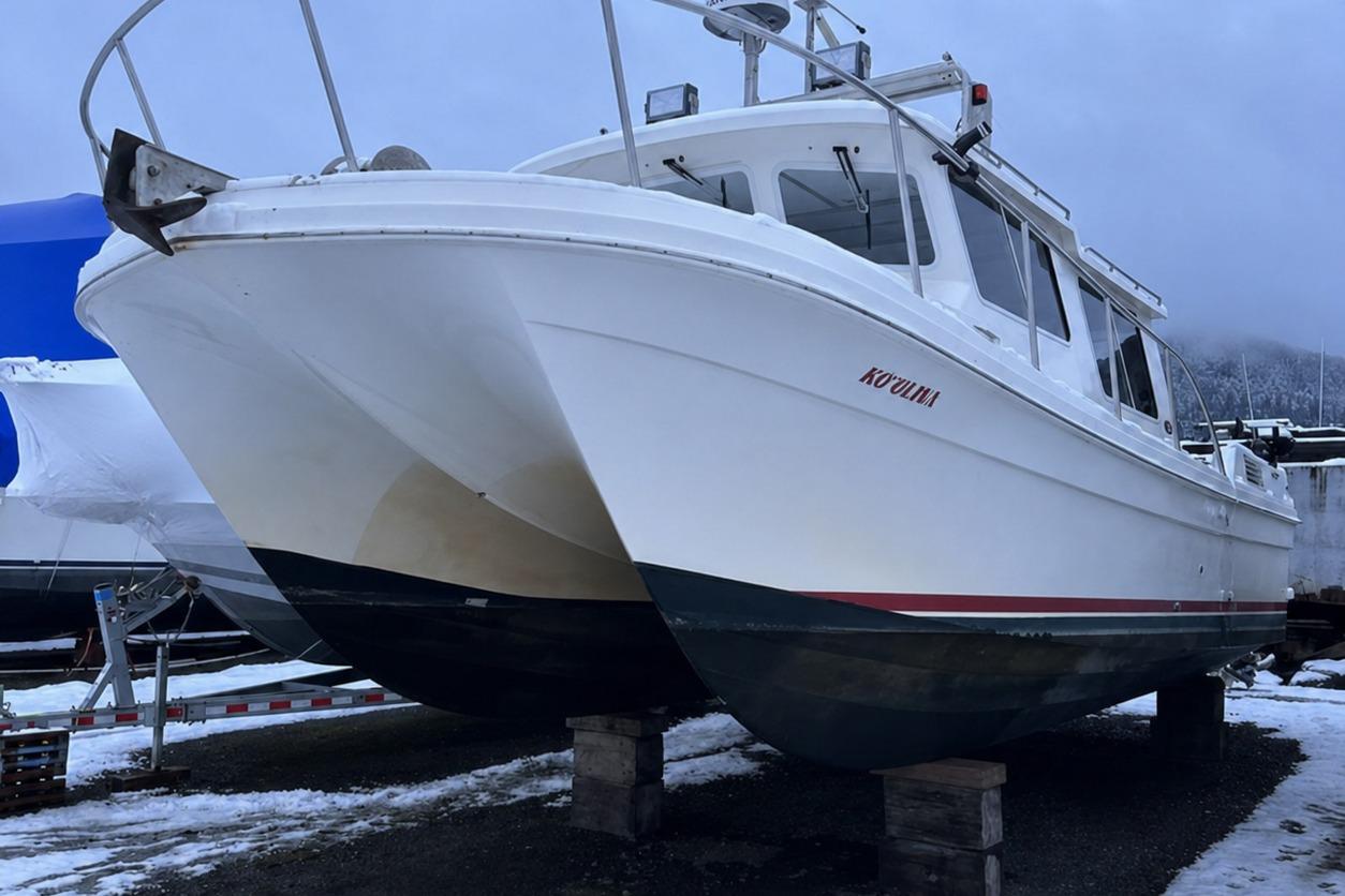 2000 SeaSport Pacific 3200