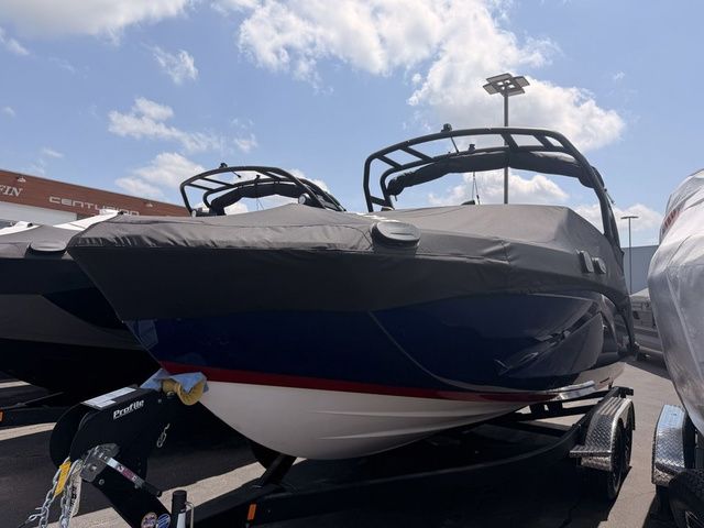 2026 Yamaha Boats 222SE - 38