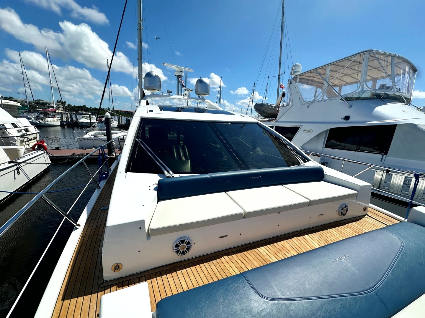 2015 Azimut 55S - Image 7