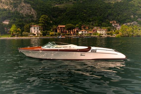 2011 Riva 33' Aquariva