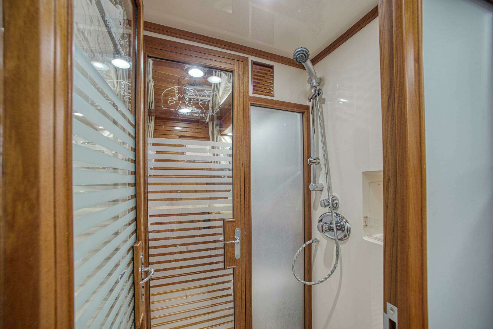 2011 Marlow Explorer 70E - Image 27