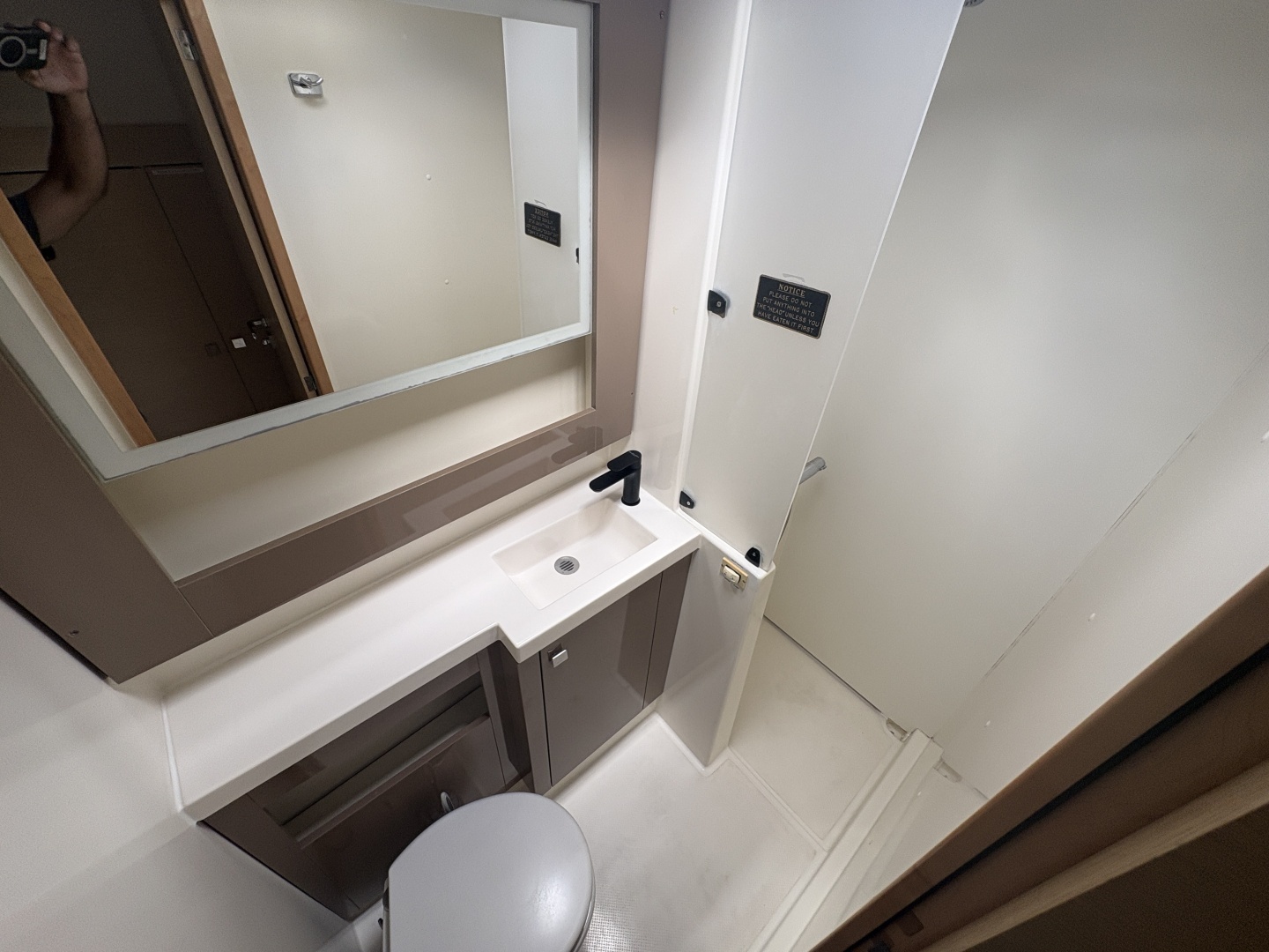 2017 Fountaine Pajot Helia 44 Evolution Oceanic Package - Image 26