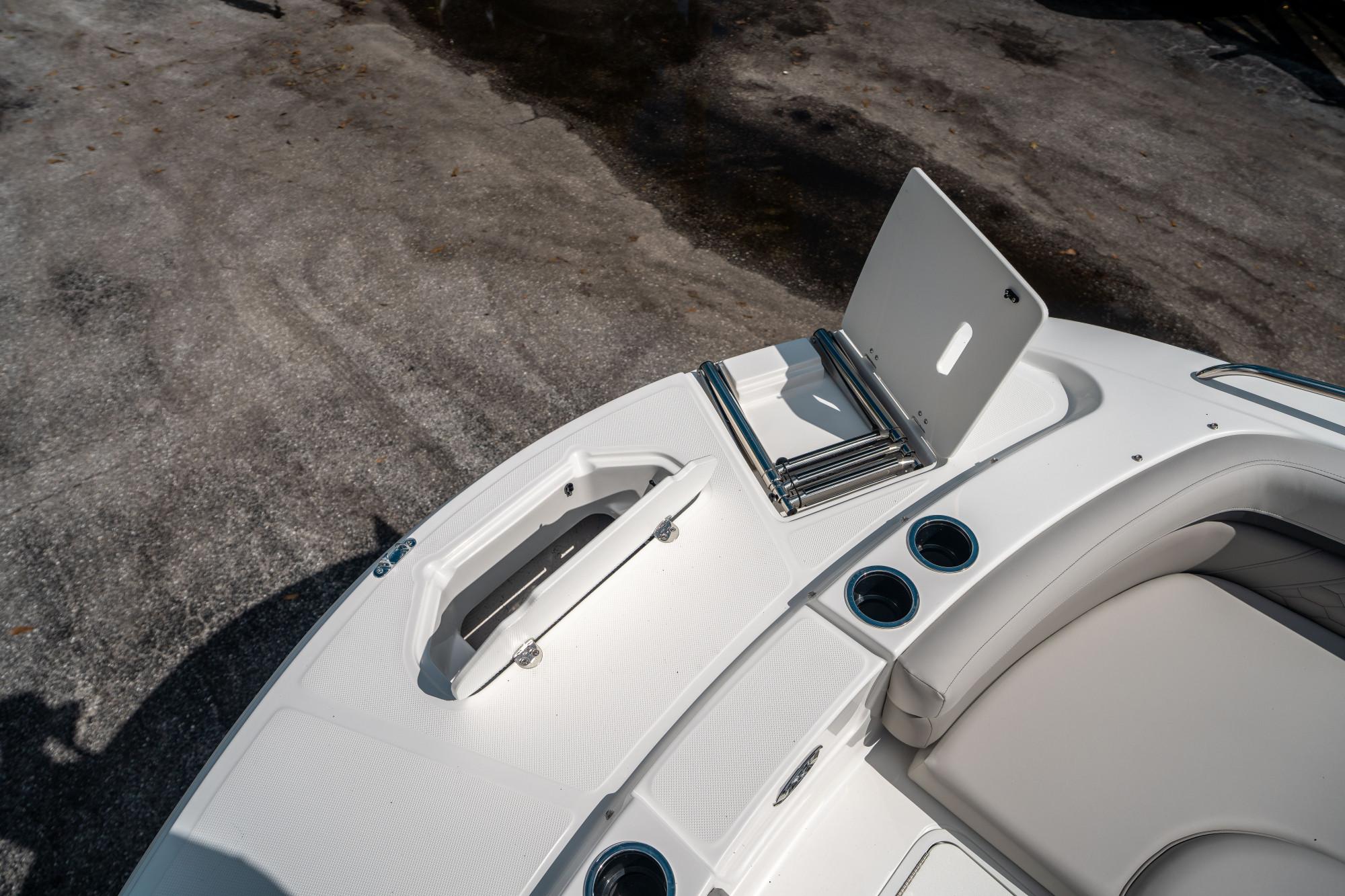 2025 Hurricane SunDeck Sport 192 RL OB - 30