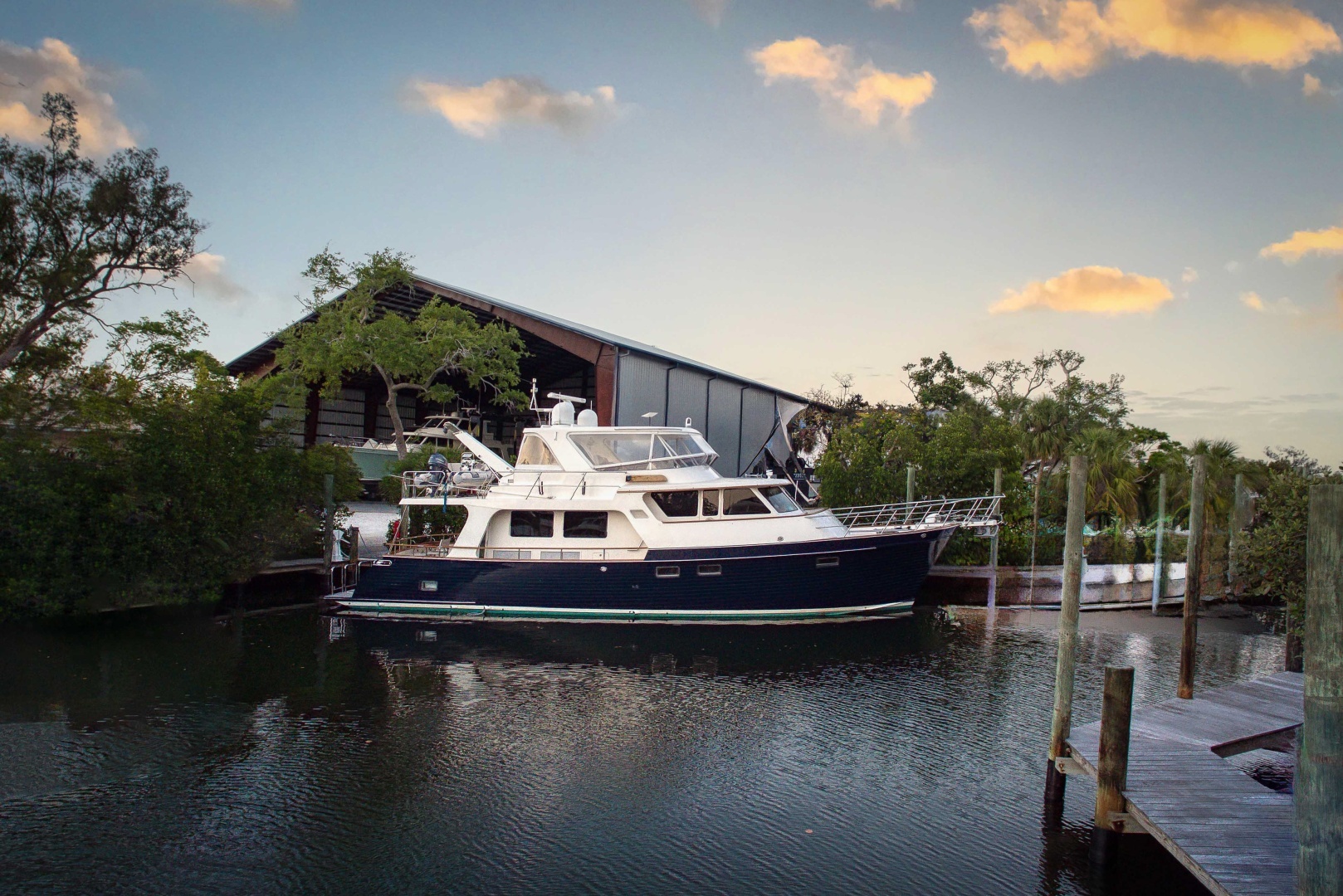 2015 Marlow Explorer 58E - Image 42