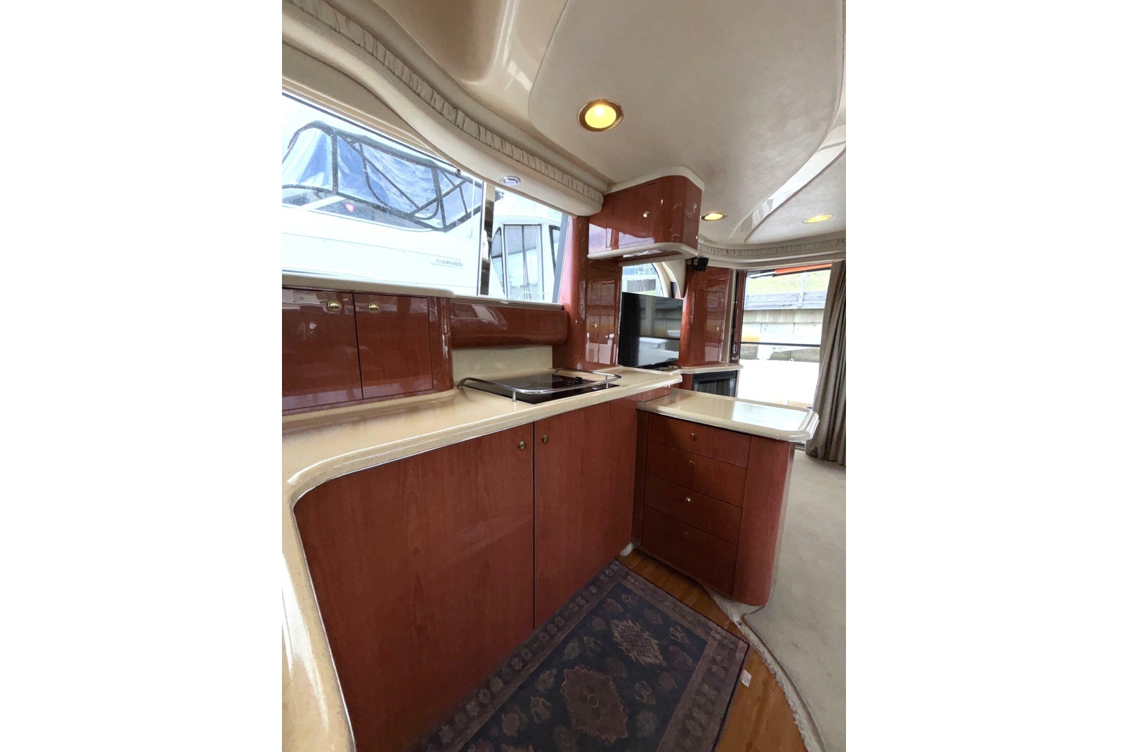 1999 Sea Ray 480 Sedan Bridge - Image 46