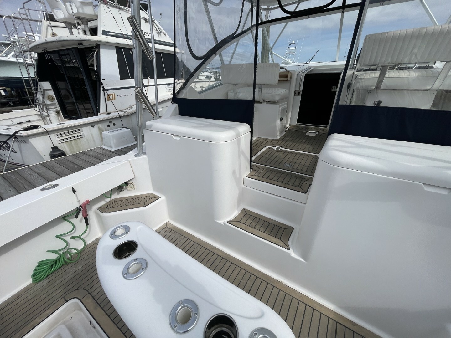 2007 Luhrs 31 Open - Image 43