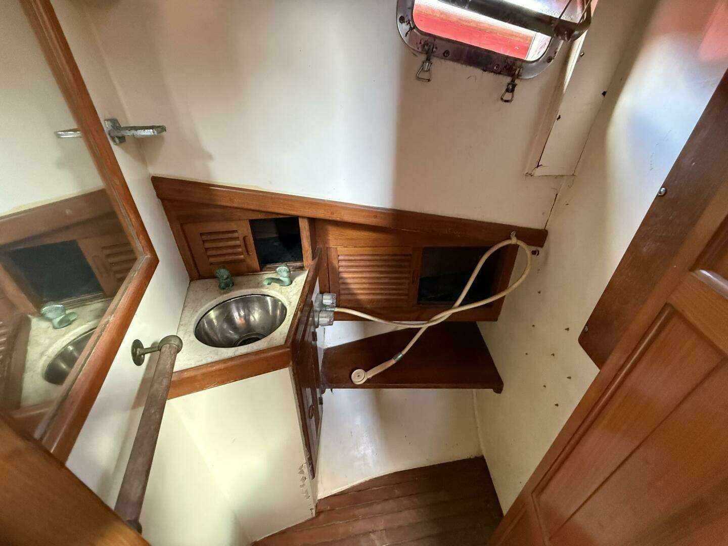 1986 Lord Nelson 37 #49 - Image 26