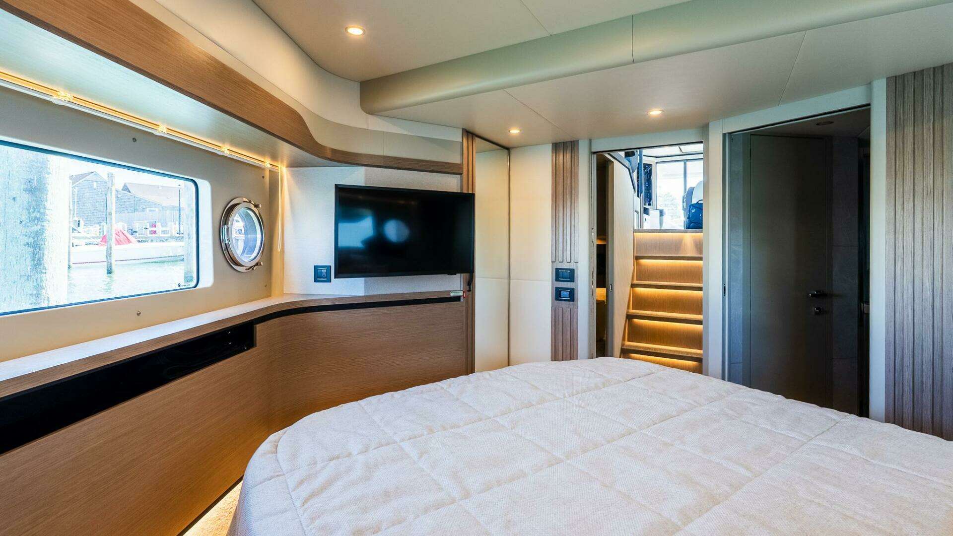 2026 Absolute Navetta 53 - Image 34