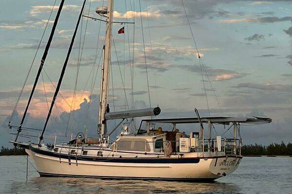 2005 Cabo Rico 42 Pilothouse