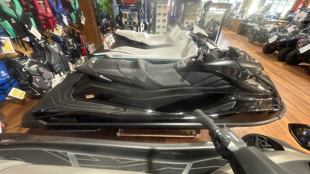 2024 Yamaha WaveRunner gp - 6