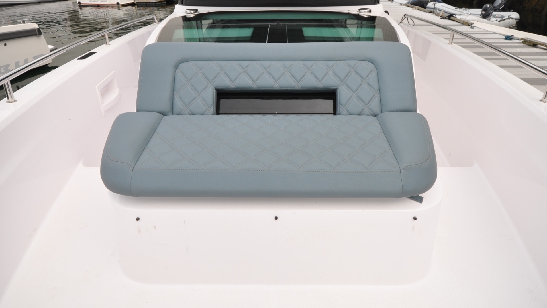 2022 Axopar 37XC - Image 27