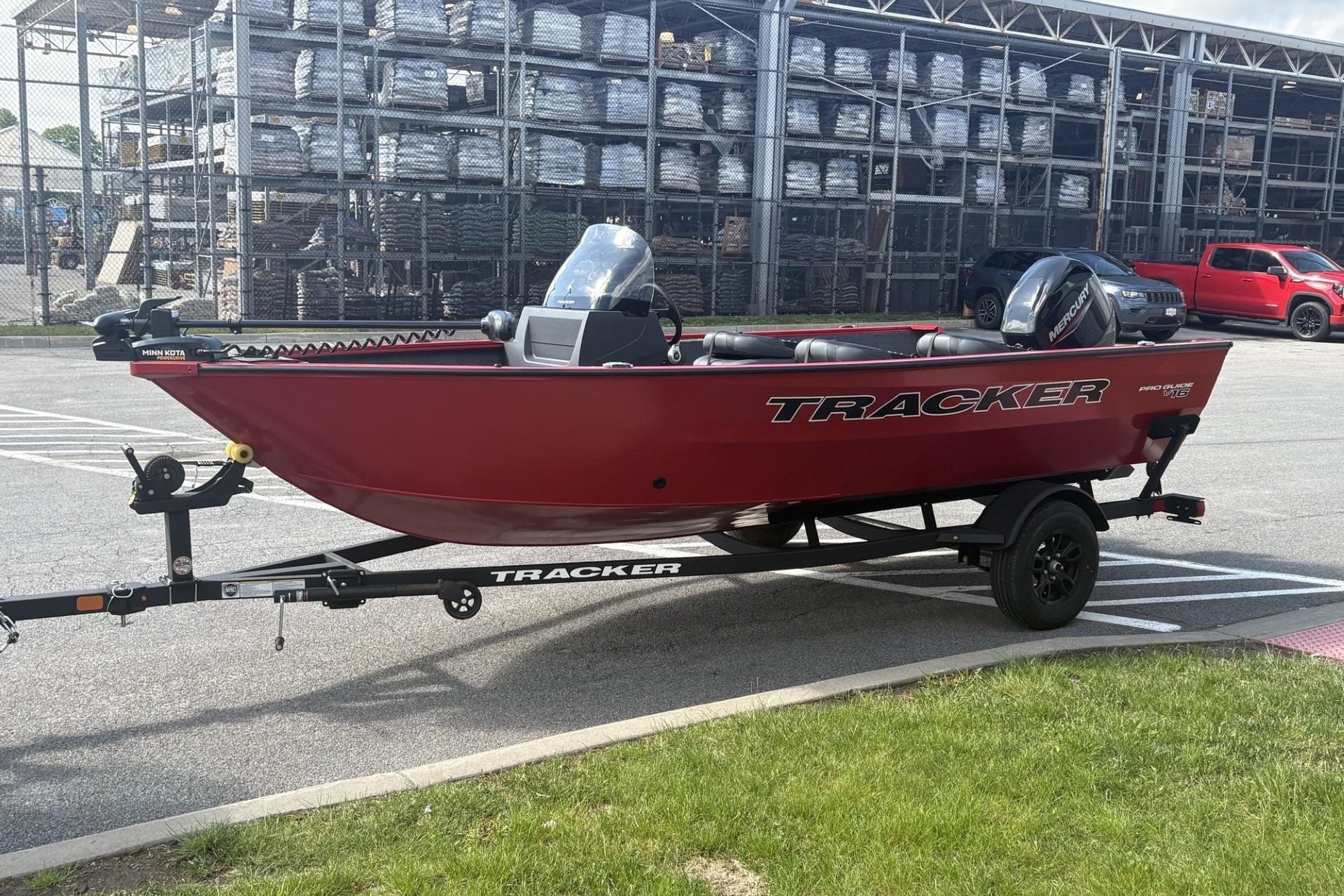 2026 Tracker Pro Guide V-16 SC