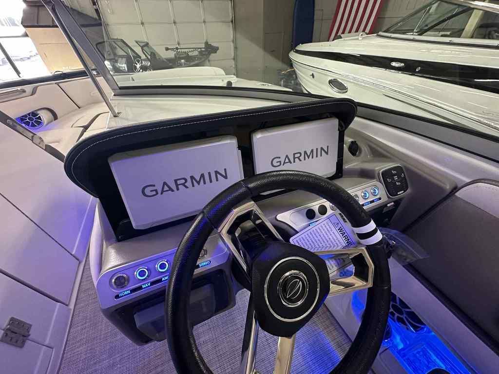2026 Crownline 260 SS - 13