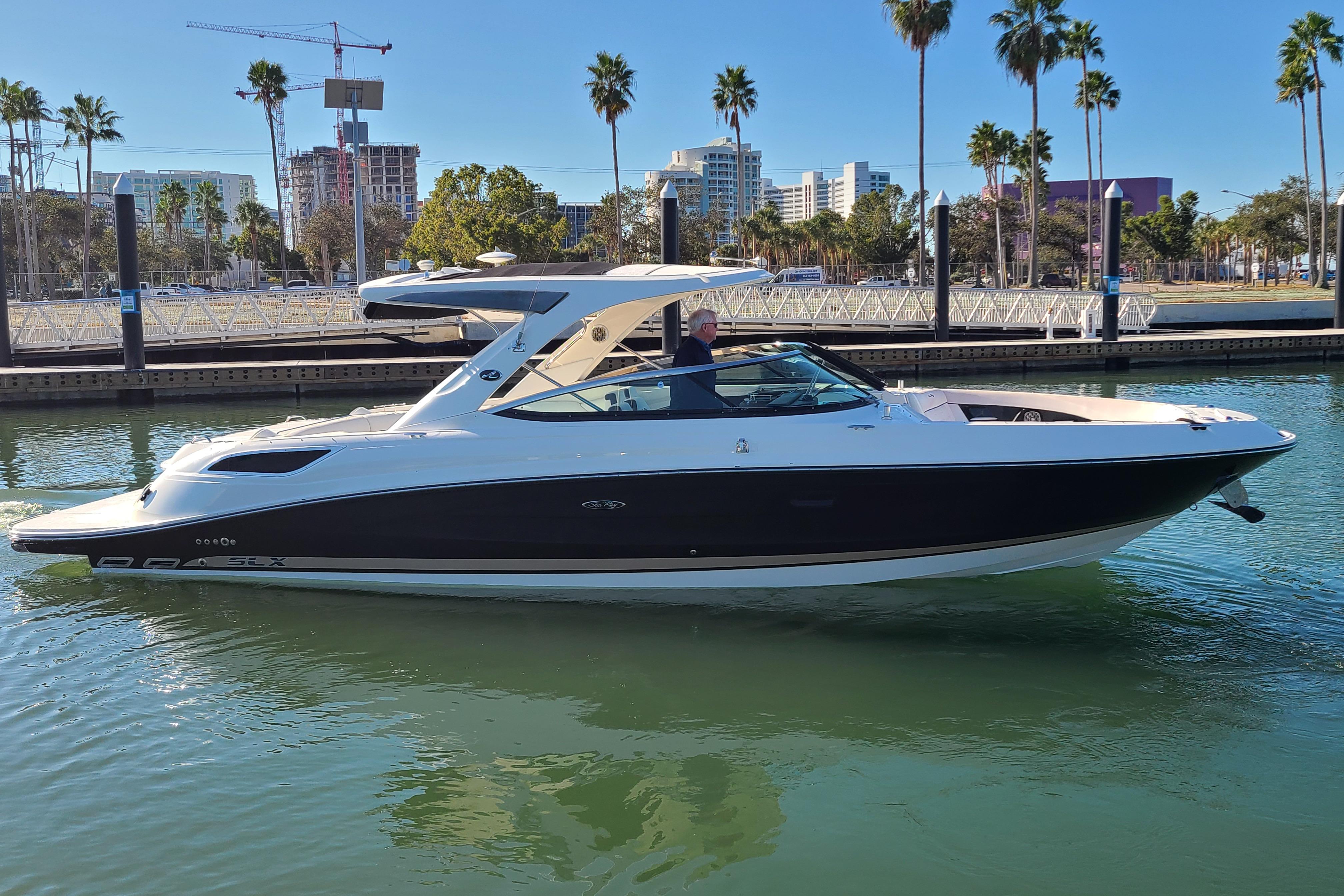 2014 Sea Ray SLX 350
