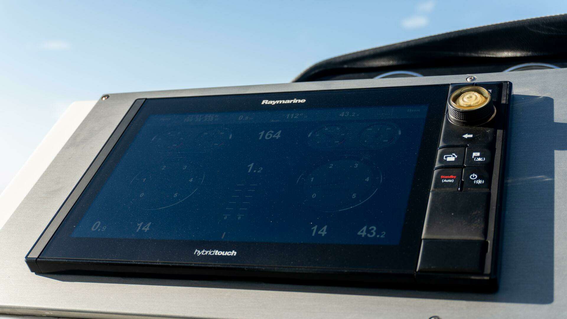 2017 Sea Ray 51 Flybridge - Image 34