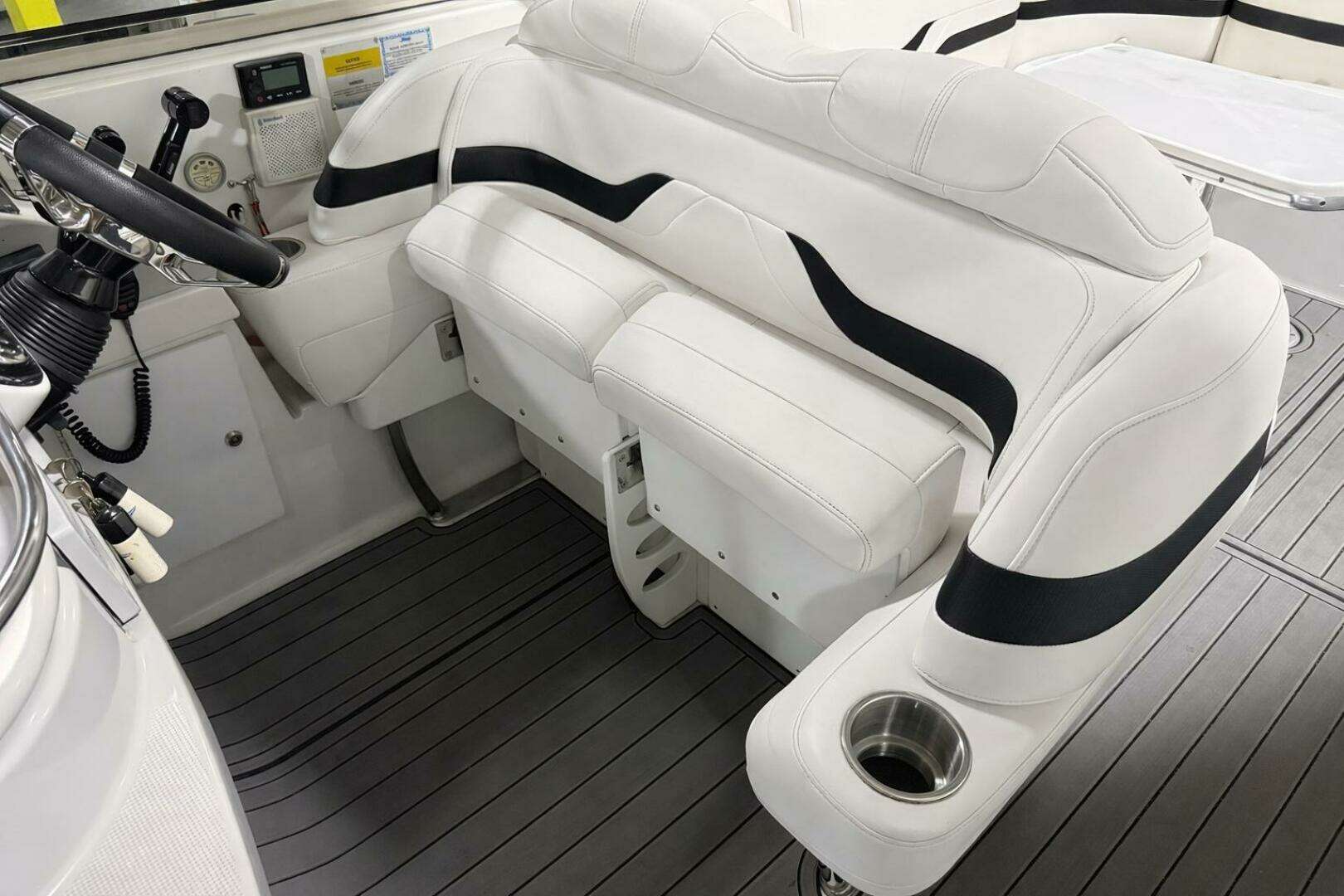 2005 Formula Super Sport - Image 11