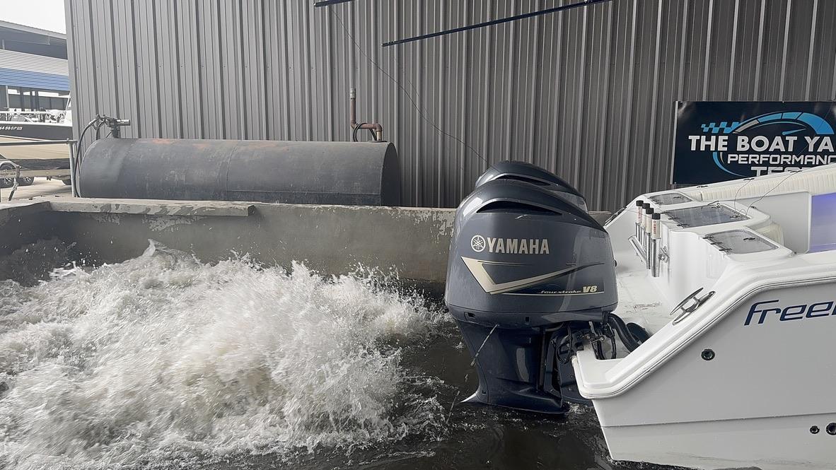 2017 Freeman 34VH - 2