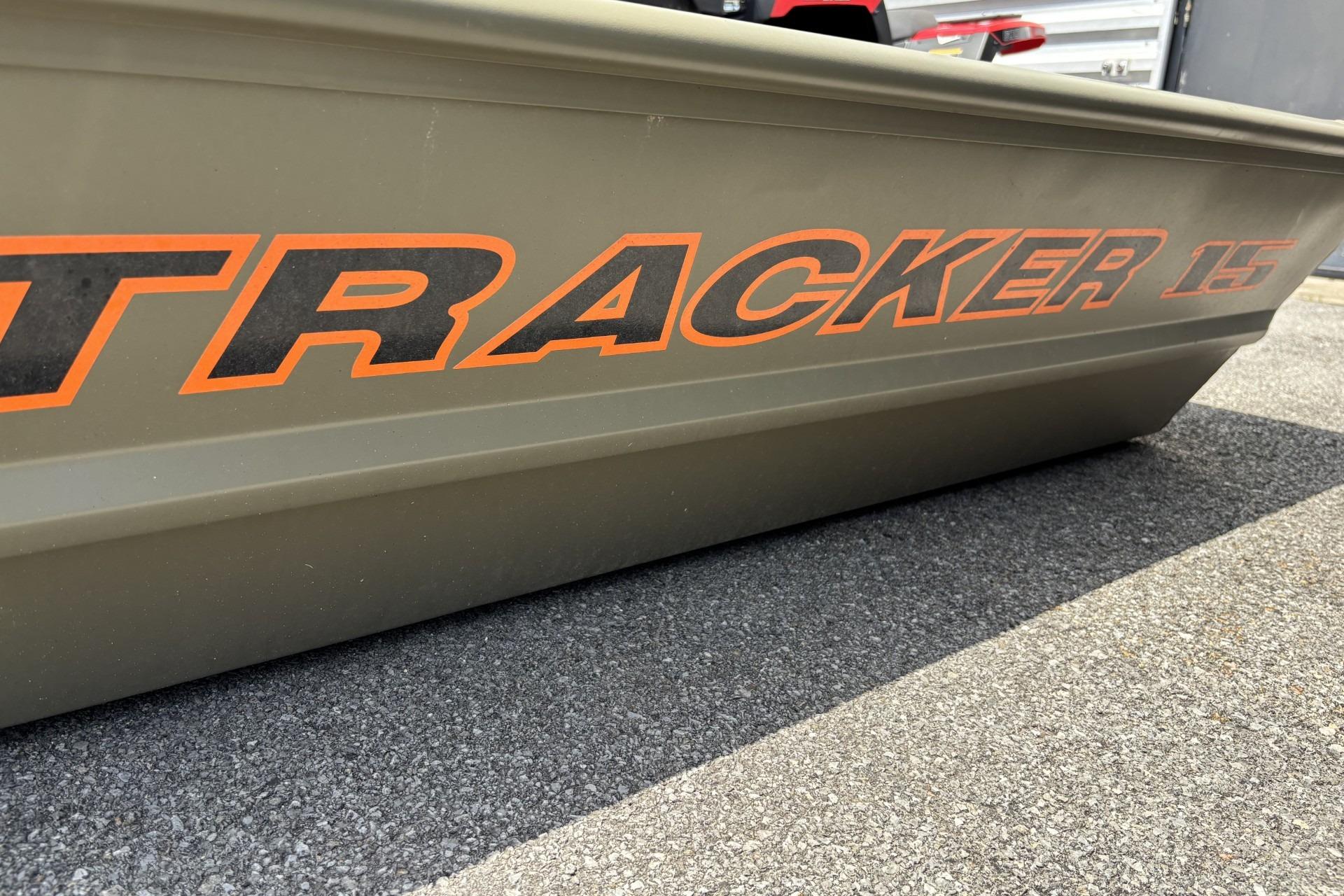 2026 Tracker Grizzly 15 Jon