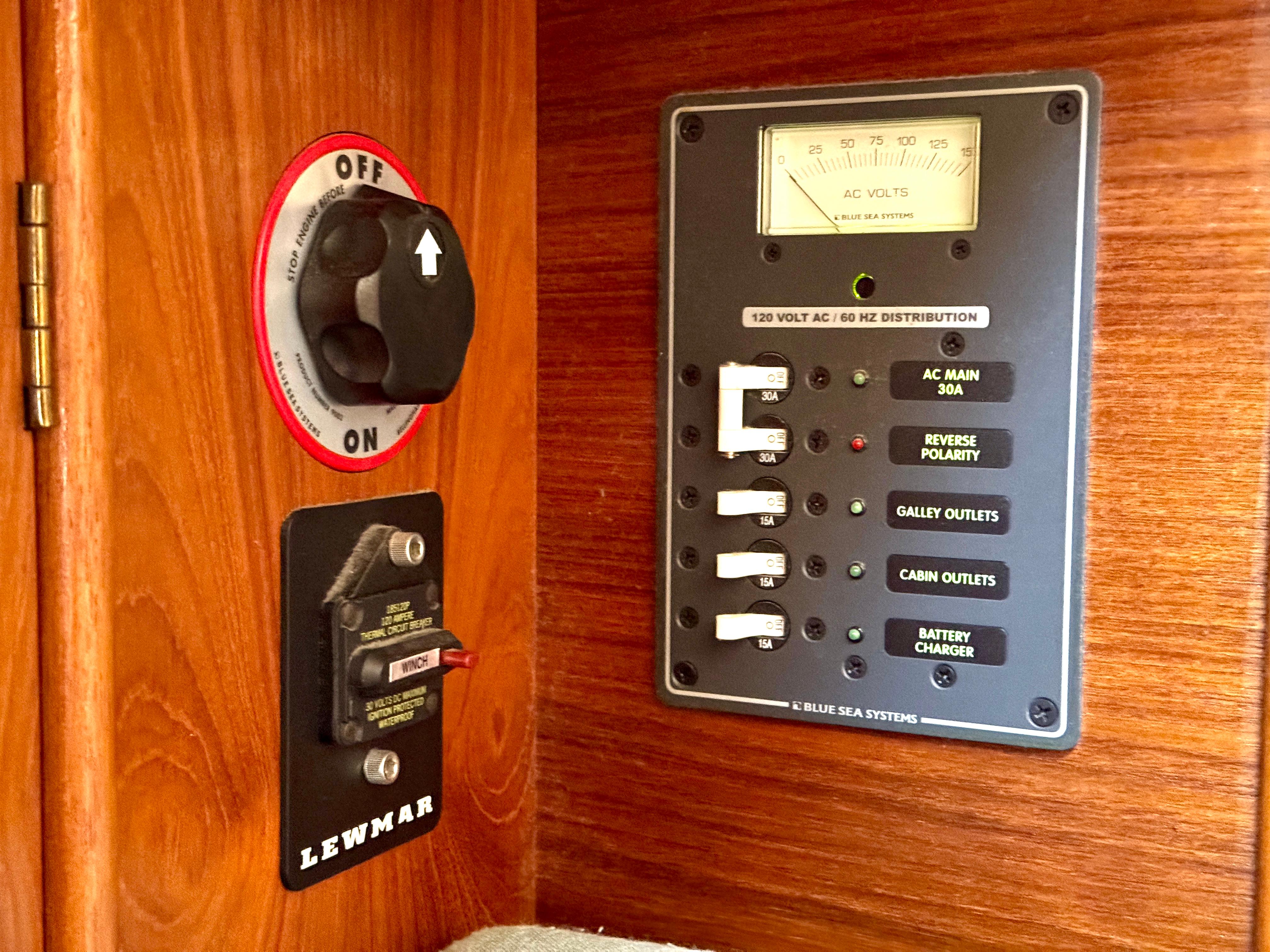 1989 Nonsuch 30 Ultra - 93