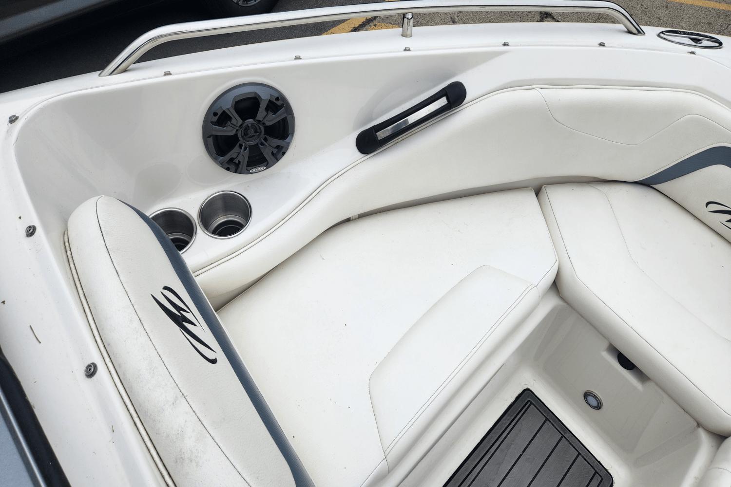 2014 Monterey 204 FS/BR - 50