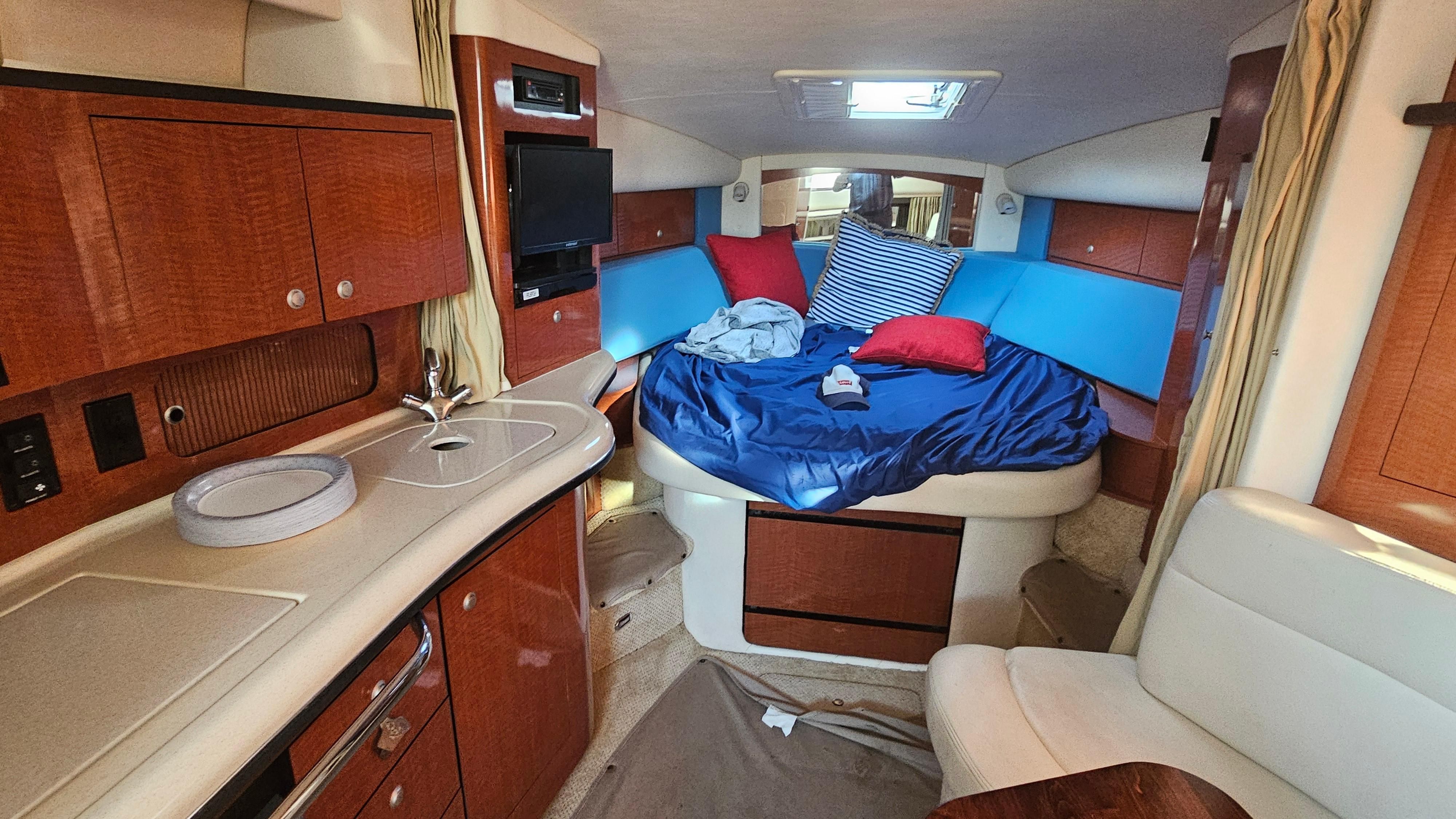 2005 Sea Ray Sundancer 320 - 13