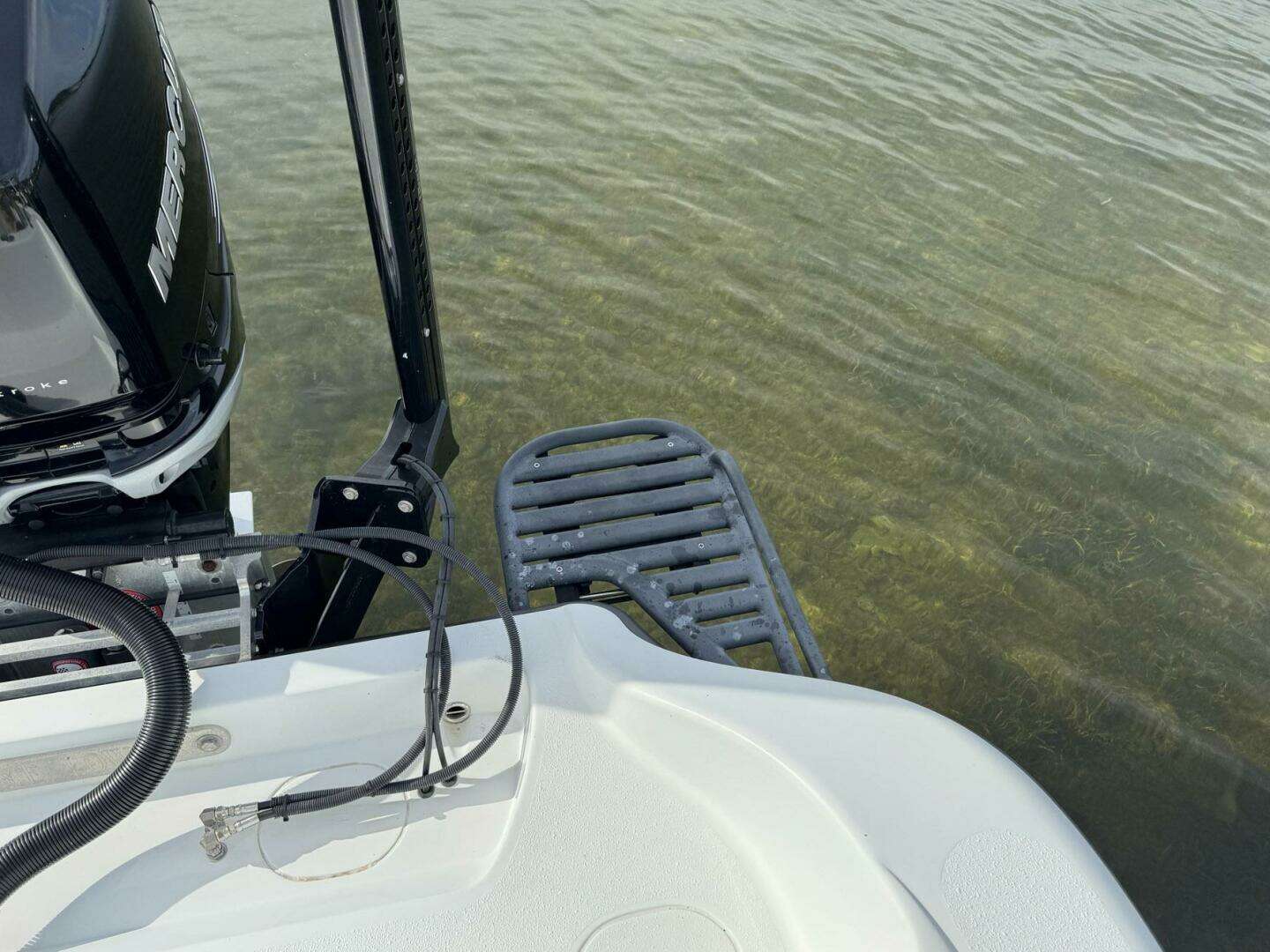 2021 Yellowfin 26 Hybrid - Image 36