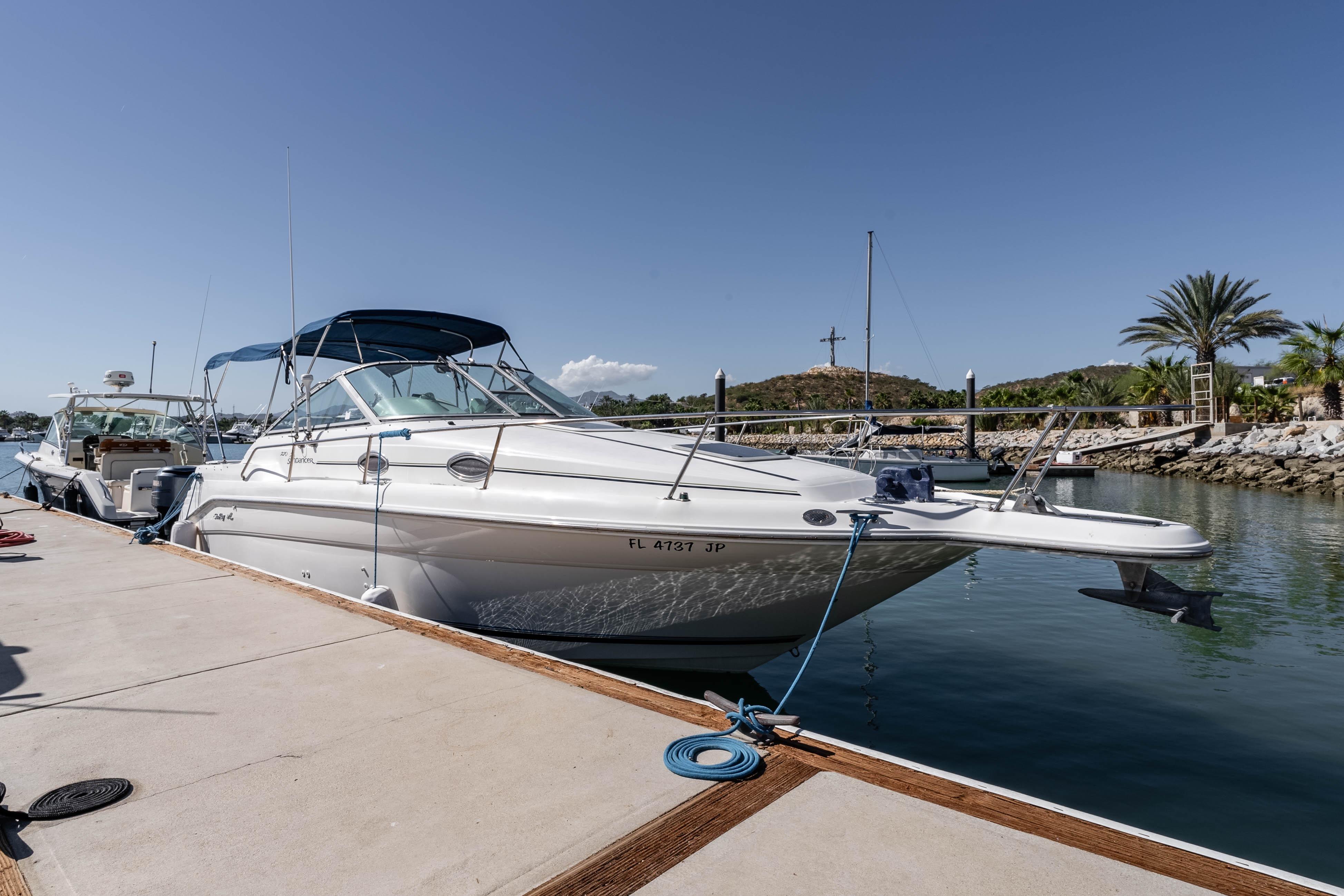 1995 Sea Ray 270 Sundancer