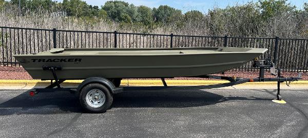 2025 Tracker Grizzly 1754 AWL