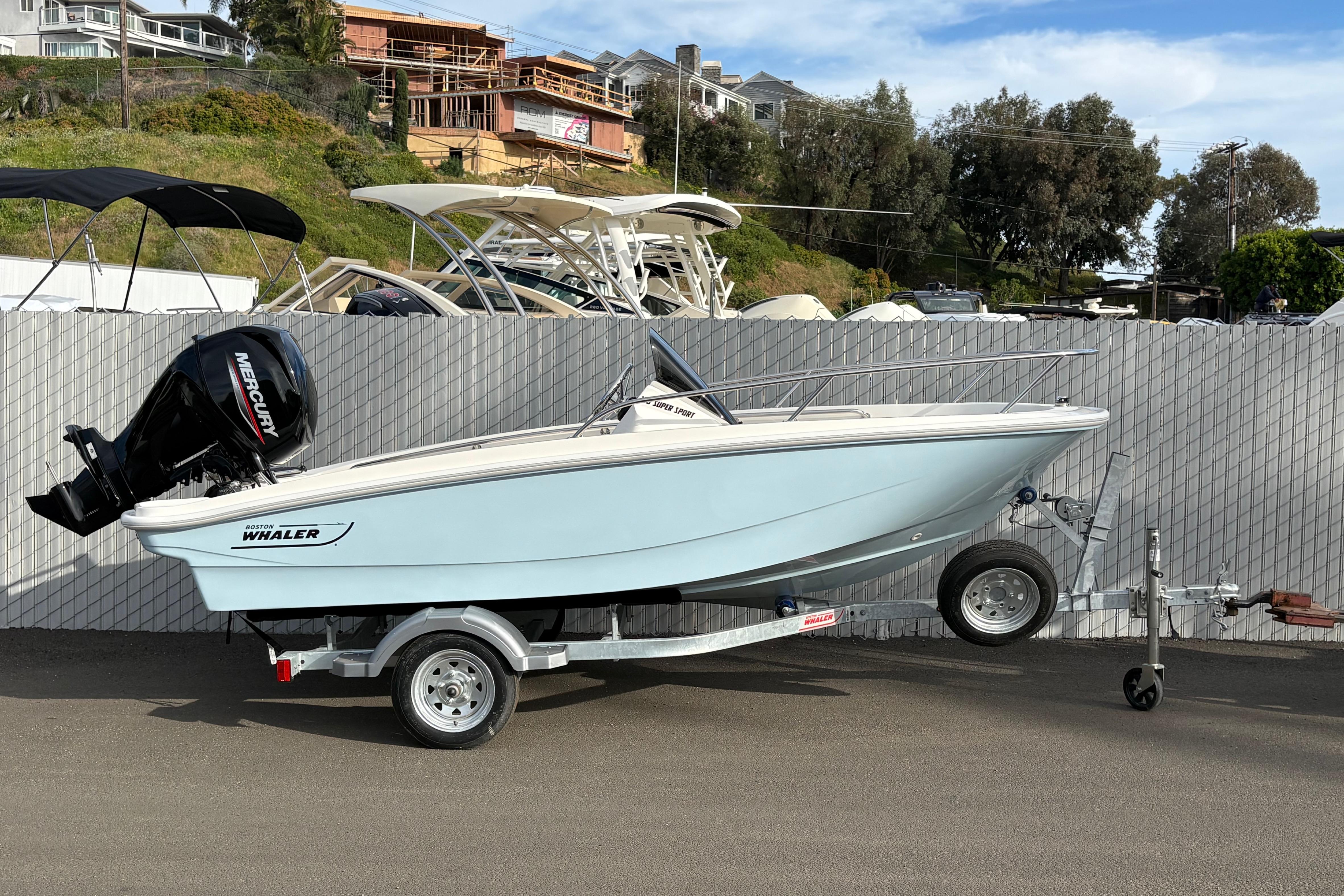 2026 Boston Whaler 130 Super Sport