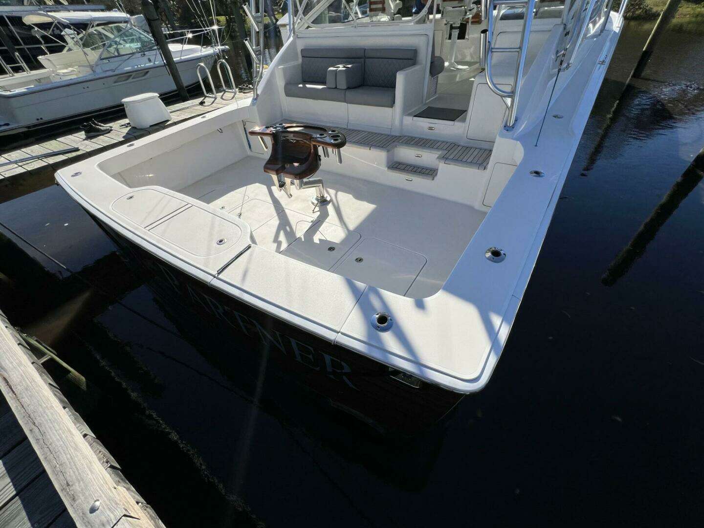 2007 Viking 52 Open - Image 7