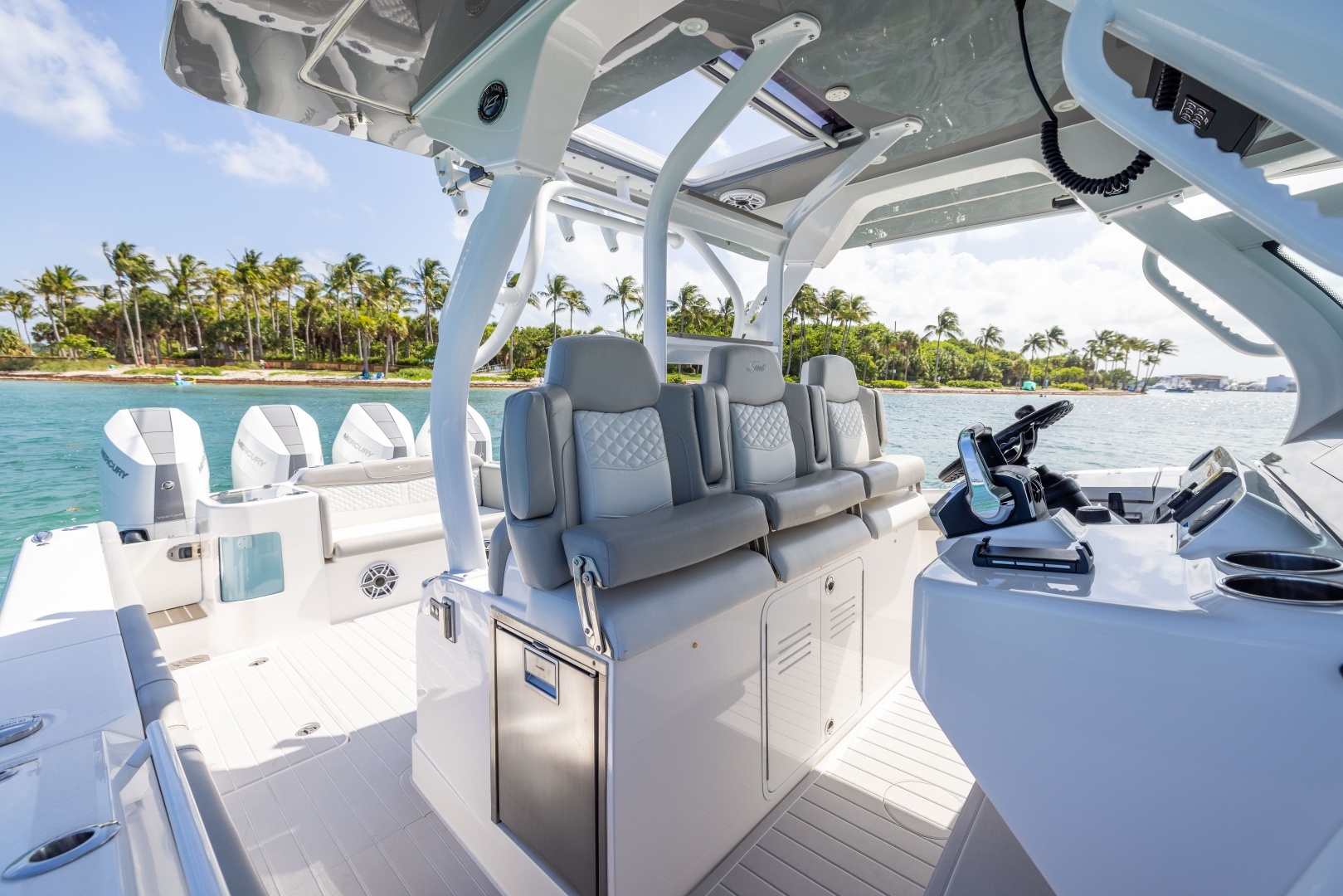 2024 Scout 400 LXF - Image 27