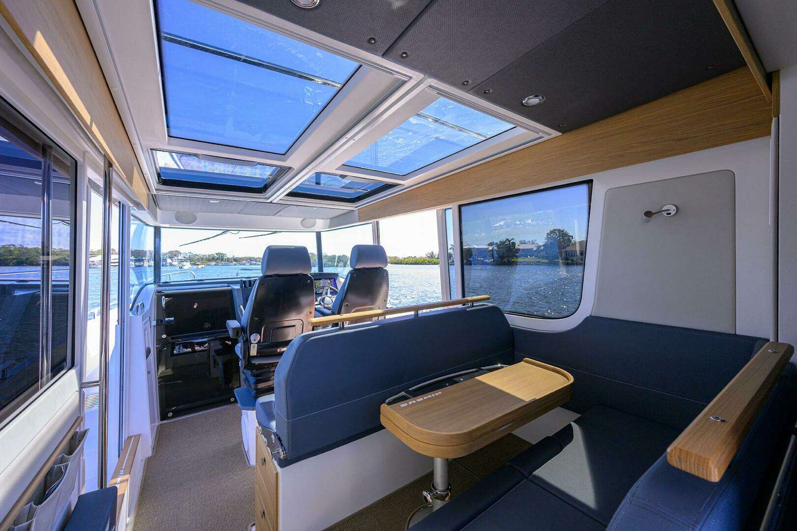 2024 Nimbus Commuter 11 - Image 12