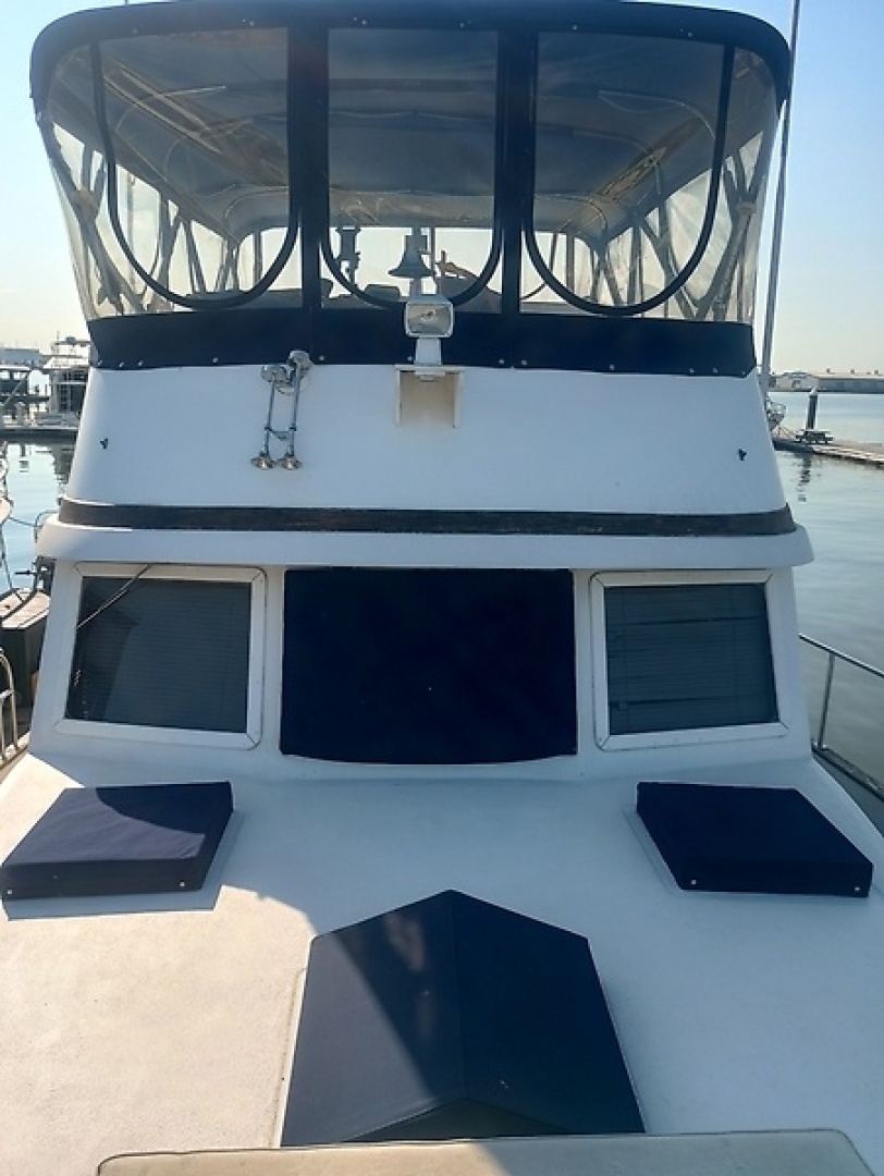 1981 Marine Trading 44 Double Cabin - Image 6