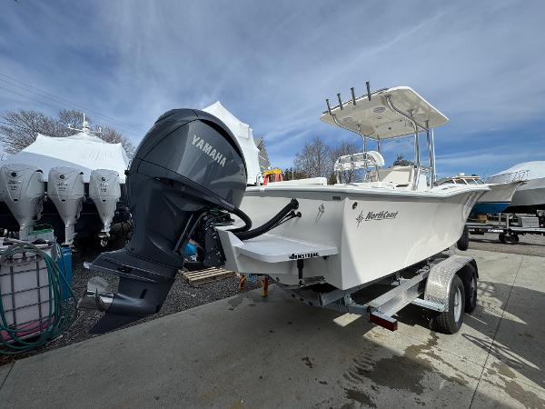2025 NorthCoast 230 Center Console