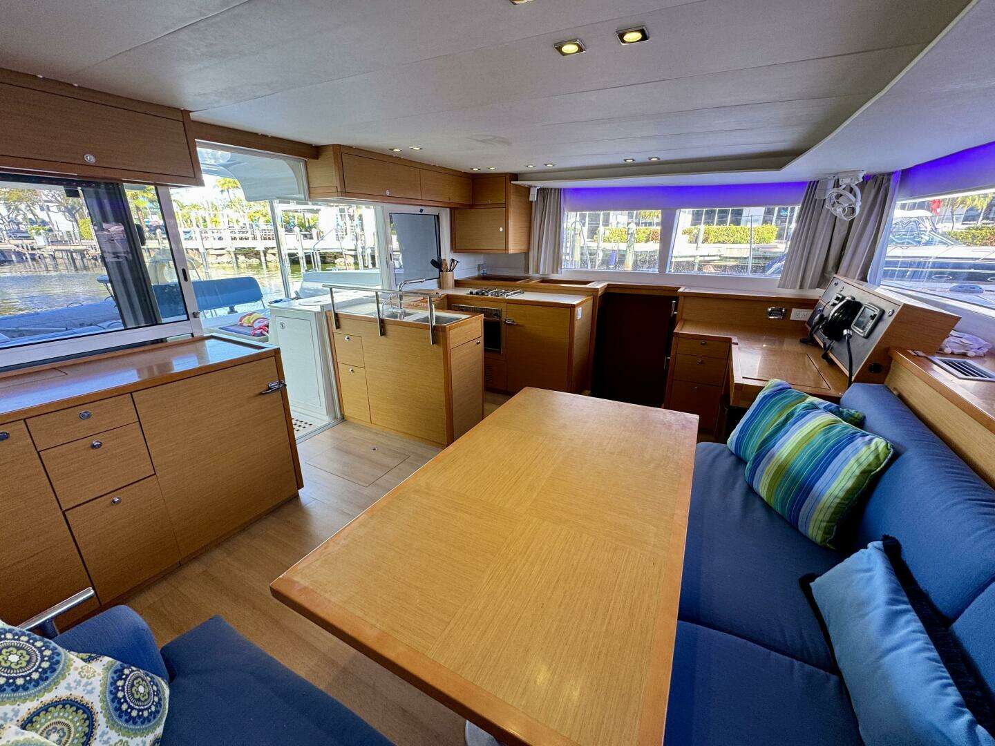 2012 Lagoon 450 F - Image 15