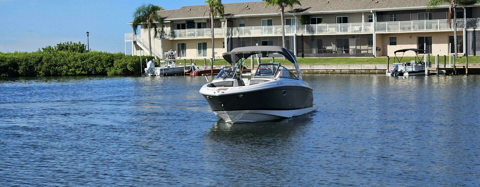 2010 Regal 2700 - Image 30